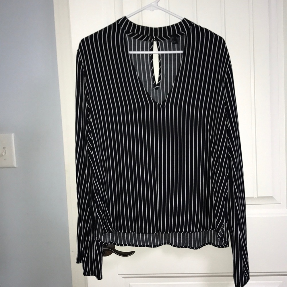 Choker top